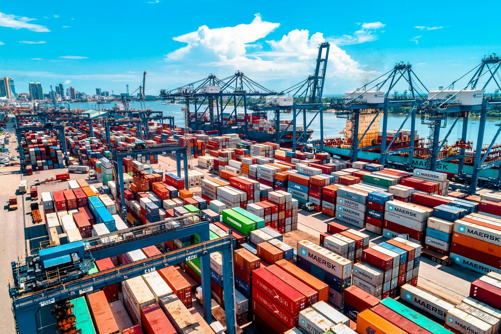 Building trust in cross-border commodity supply